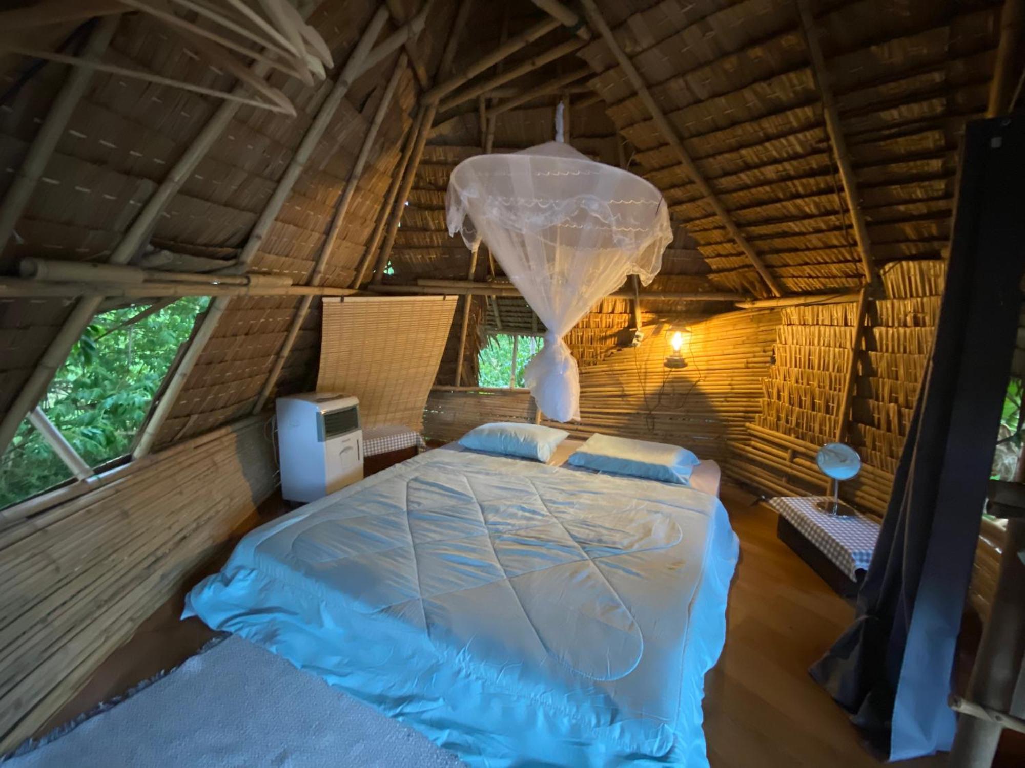 Hotel Royal Mountain Hut Ratchaburi Exteriér fotografie