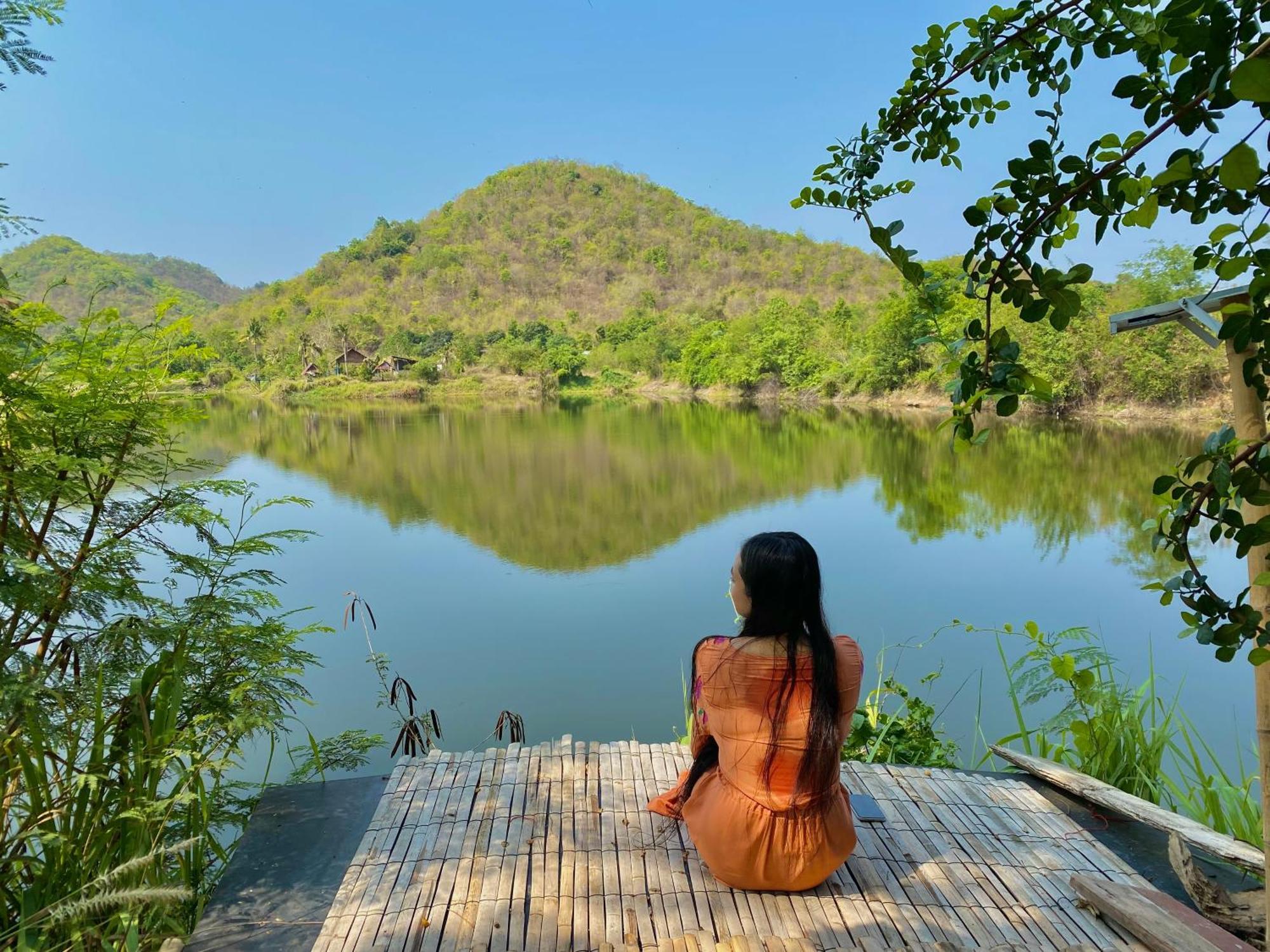 Hotel Royal Mountain Hut Ratchaburi Exteriér fotografie