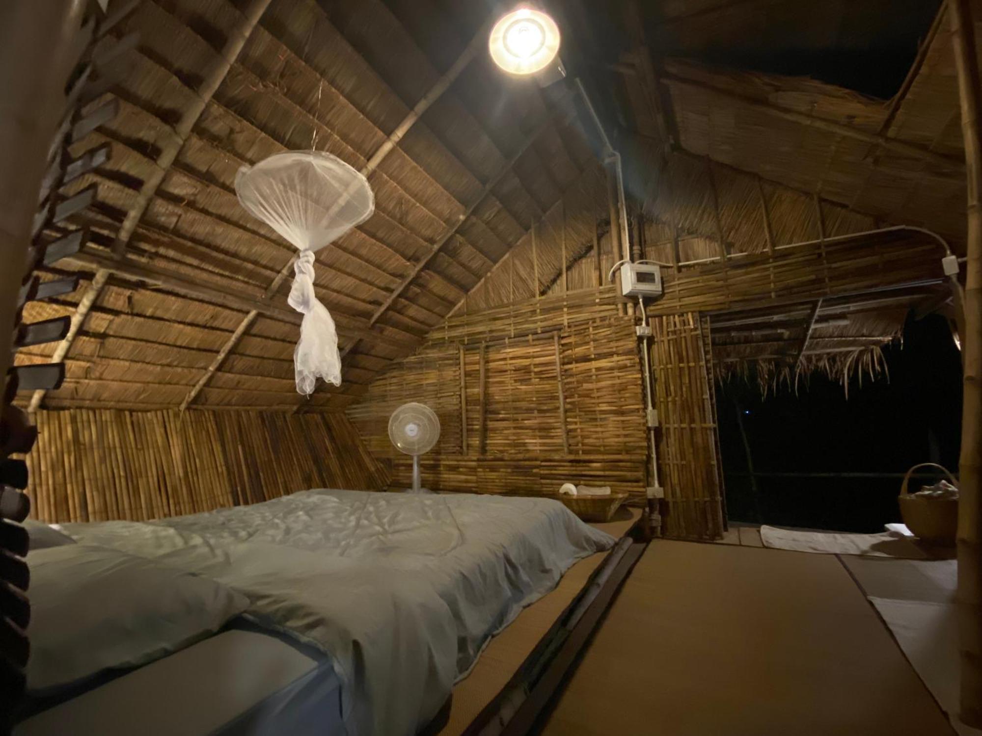 Hotel Royal Mountain Hut Ratchaburi Exteriér fotografie