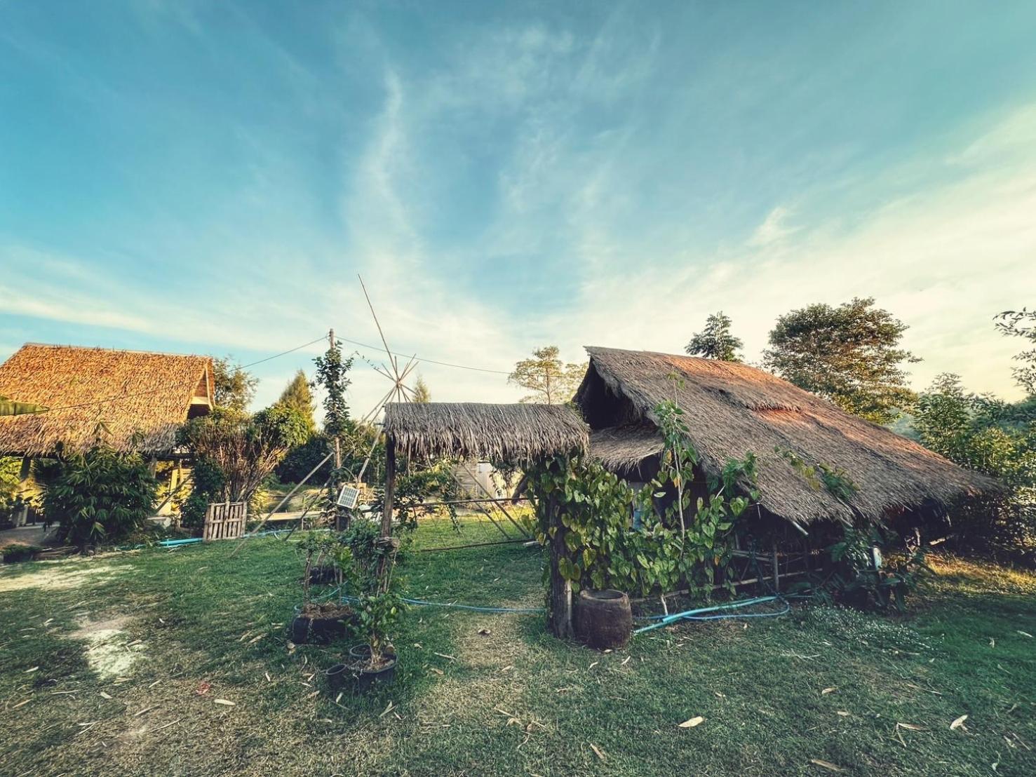 Hotel Royal Mountain Hut Ratchaburi Exteriér fotografie