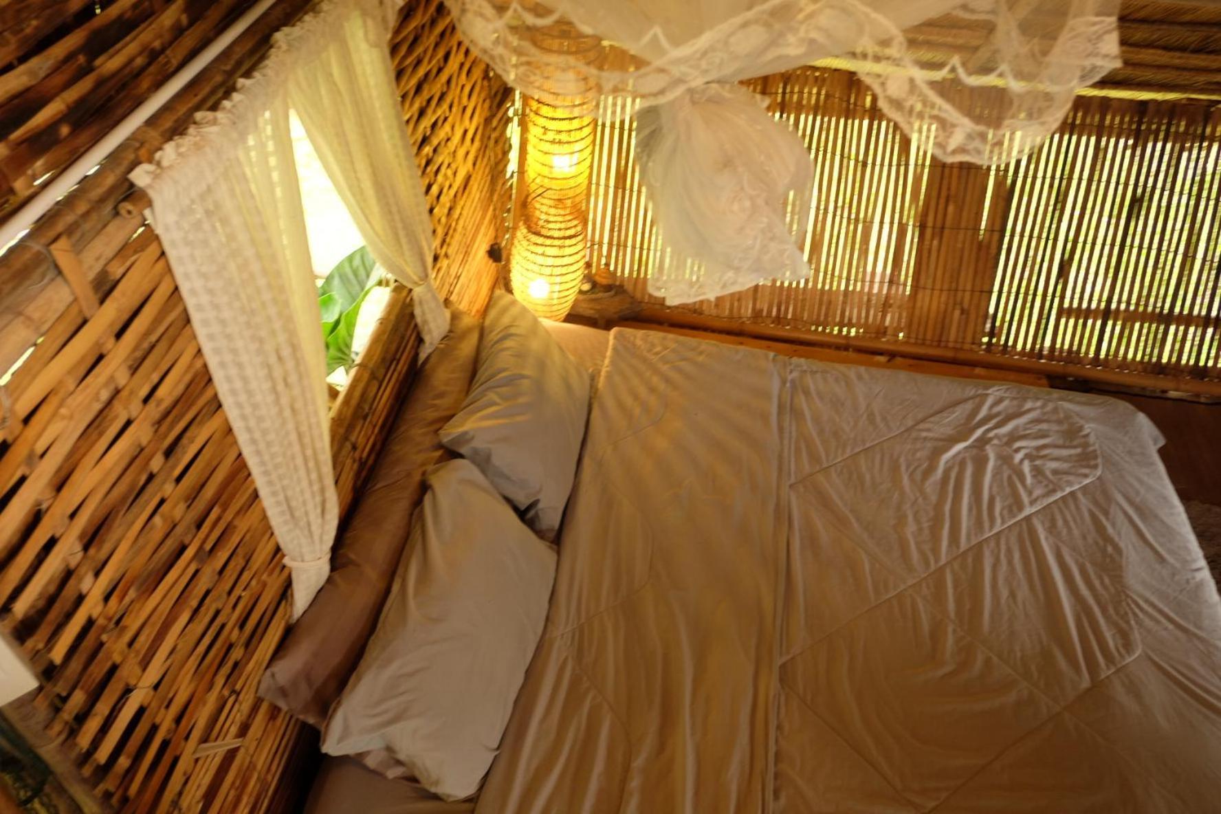 Hotel Royal Mountain Hut Ratchaburi Exteriér fotografie
